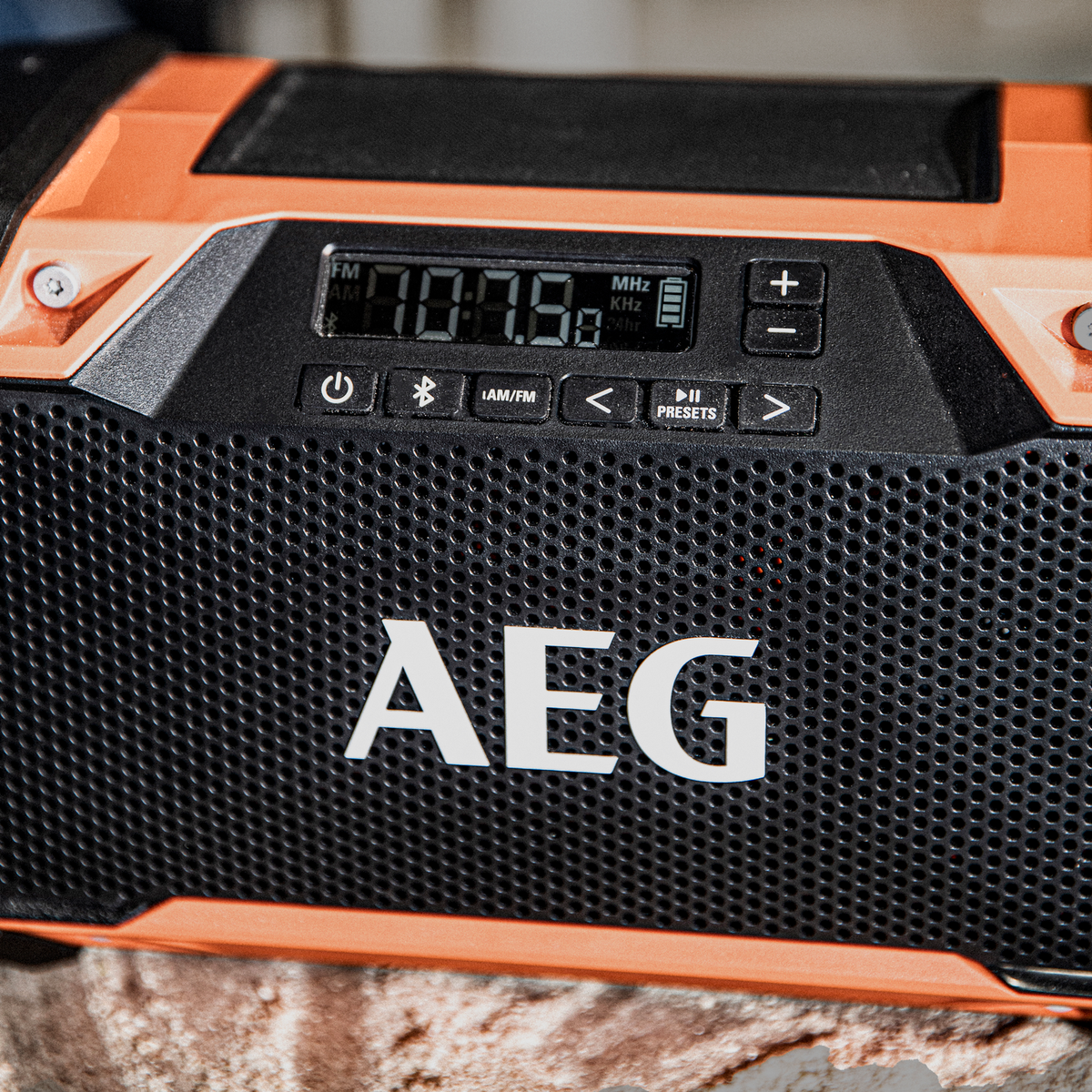 AEG 18V 240V Dual Speaker Hybrid Radio - 2 x 15W - Bluetooth - Water Resistant - SuperSaverAU - view 5