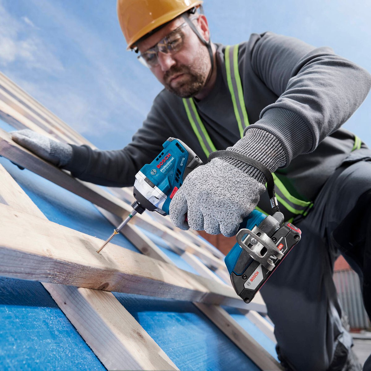 Bosch 18V Professional Combo Kit - 5 Piece - 2 x 5.0Ah Batteries - Brushless