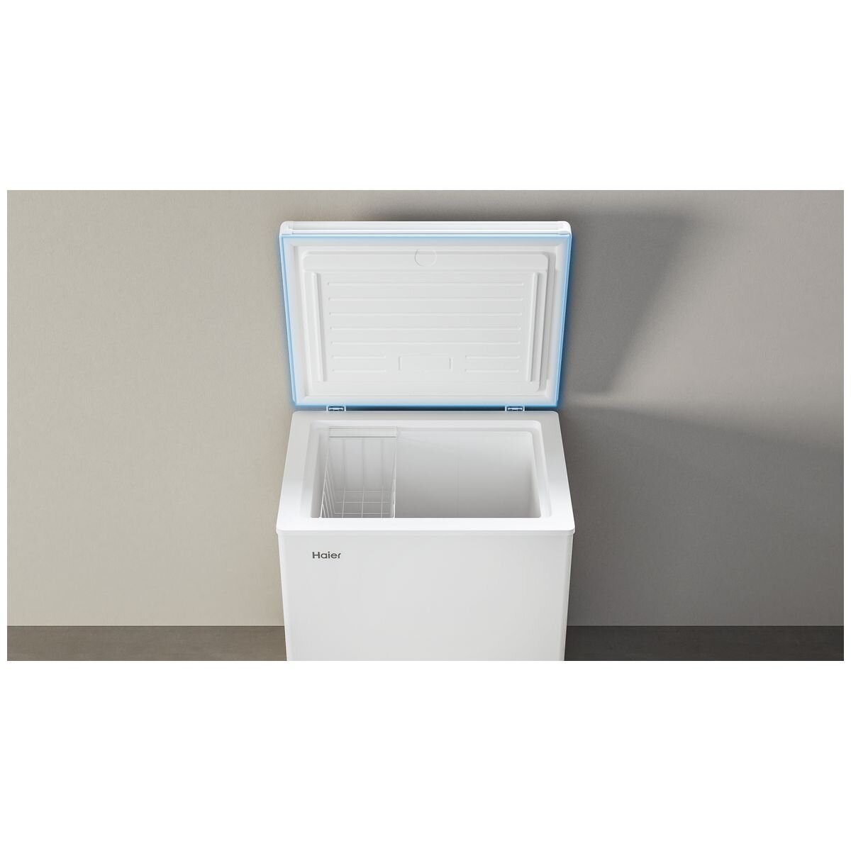 Haier Series 300 137L hybrid chest freezer - white, 6 star energy rating, Super Freeze - HCF140W