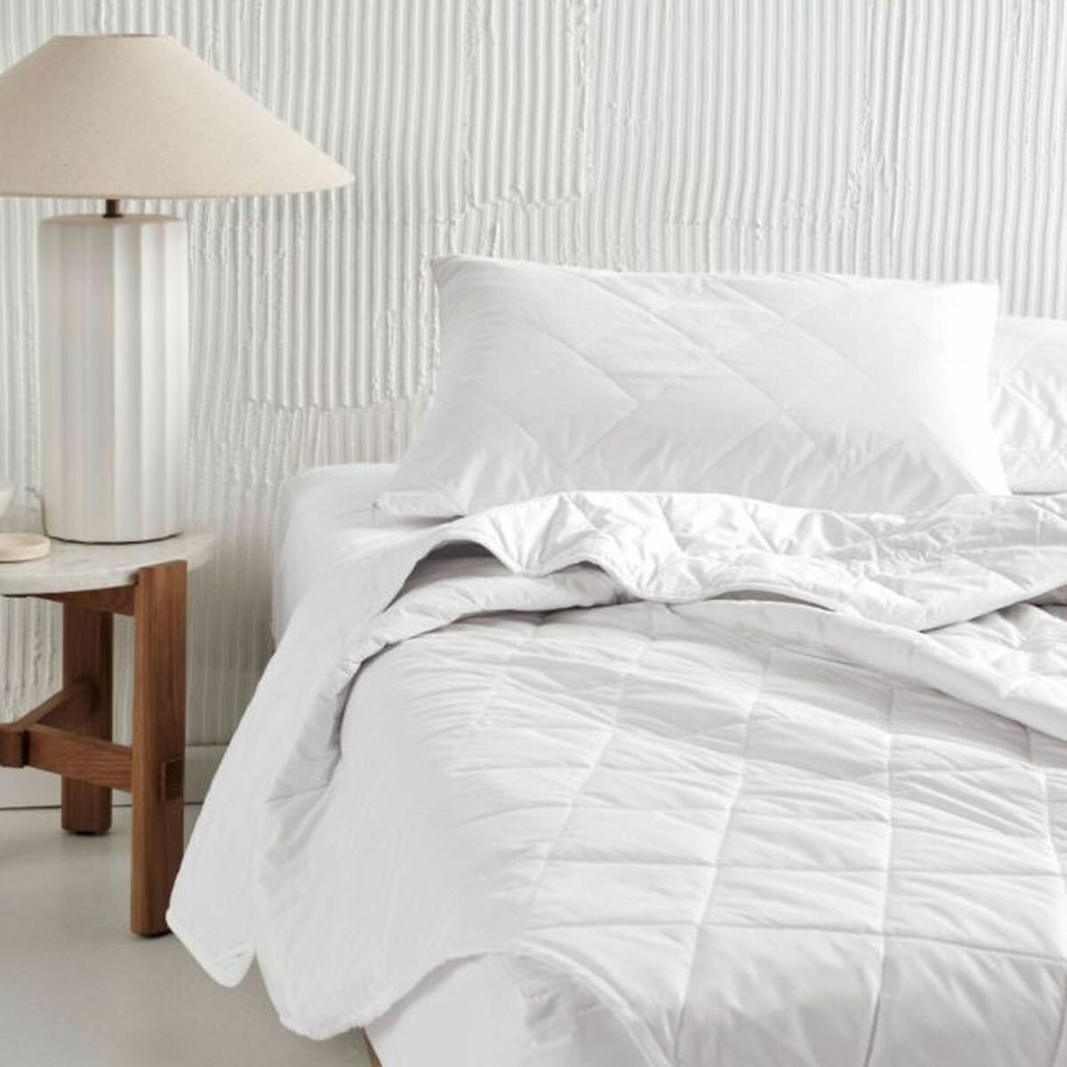Linen House Kind Cotton Super King Quilt - 200gsm Cotton, Machine Washable - 01889F832