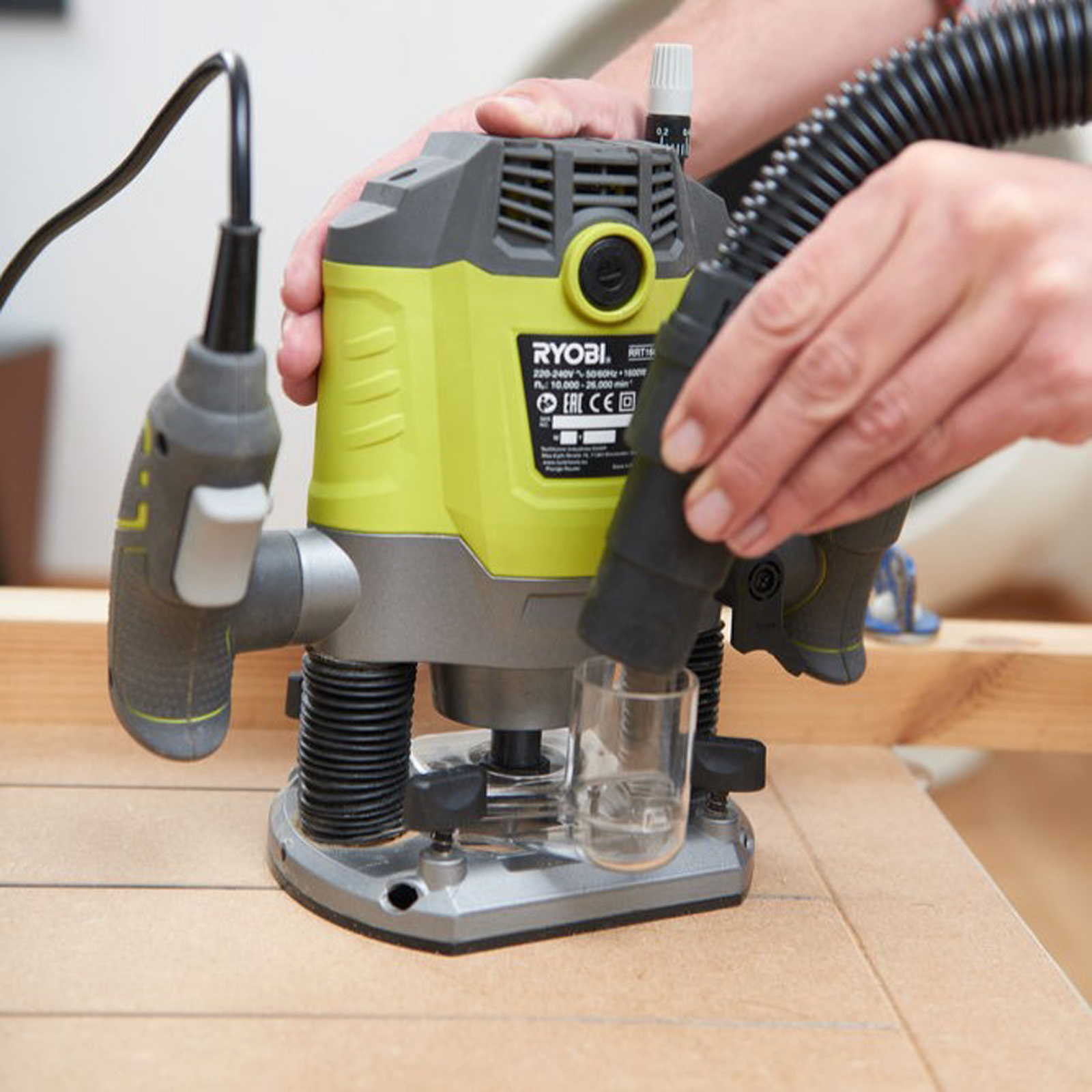 Ryobi 1600W Plunge Router, Variable Collet Size, Hypergreen RRT1600-S