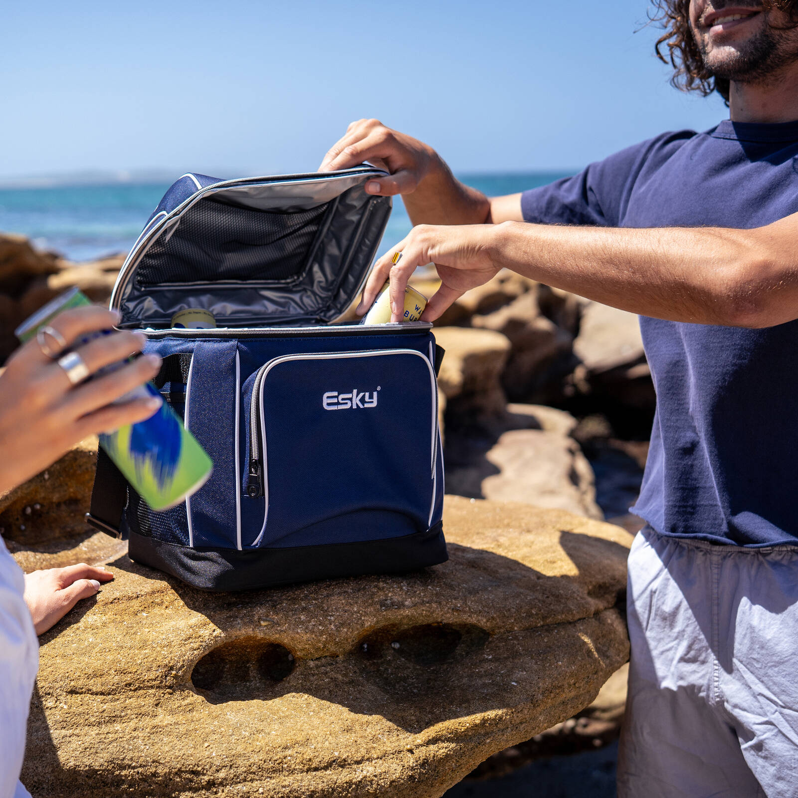 Esky 30 Can Soft Cooler Bag - Blue 16L, Zip-Top with Front & Side Pockets