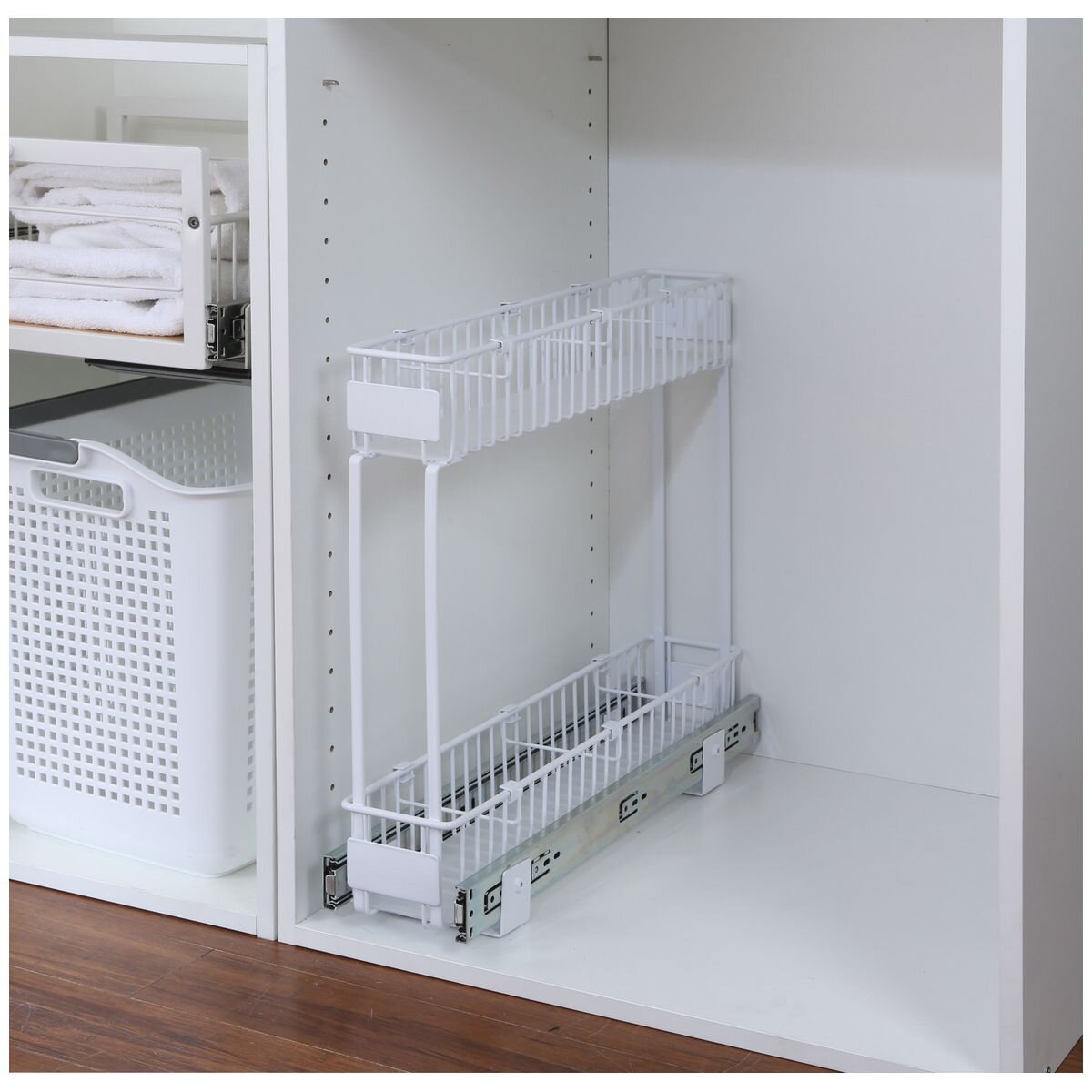 L.T. Williams 2-Tier Gliding Baskets 100/100 - White PC Steel - Base Mounted - 9713