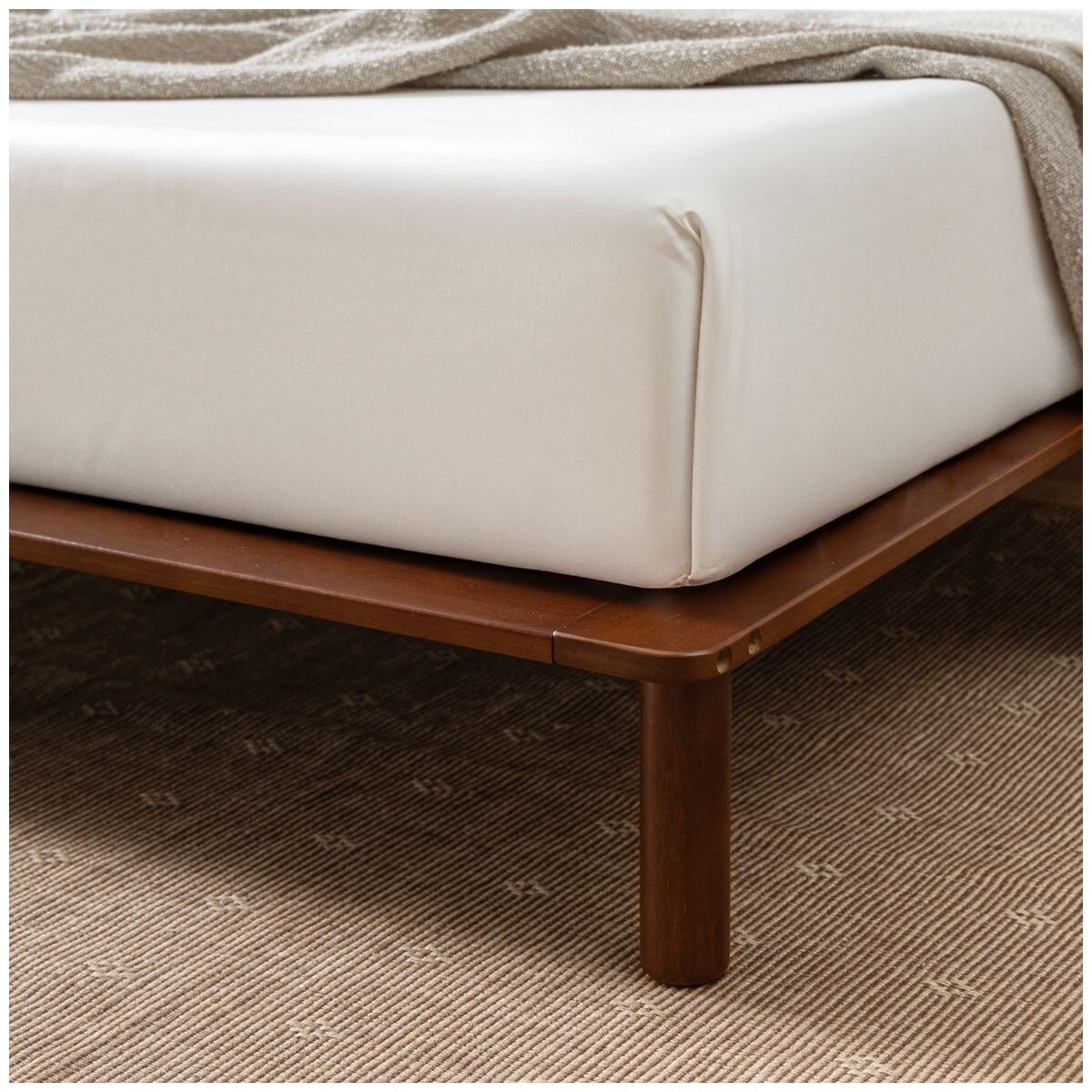 Zinus Arden queen bamboo bed frame - coffee bean finish, wooden slat support - AU-FPWHC1ZC-08Q