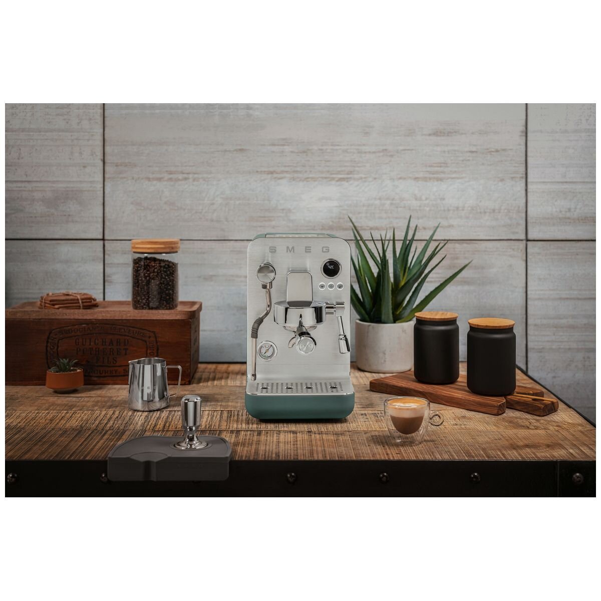 Smeg Minipro Espresso Coffee Machine - 15 Bar, Triple Thermoblock, Shot Timer, Emerald Green - EMC02EGMAU