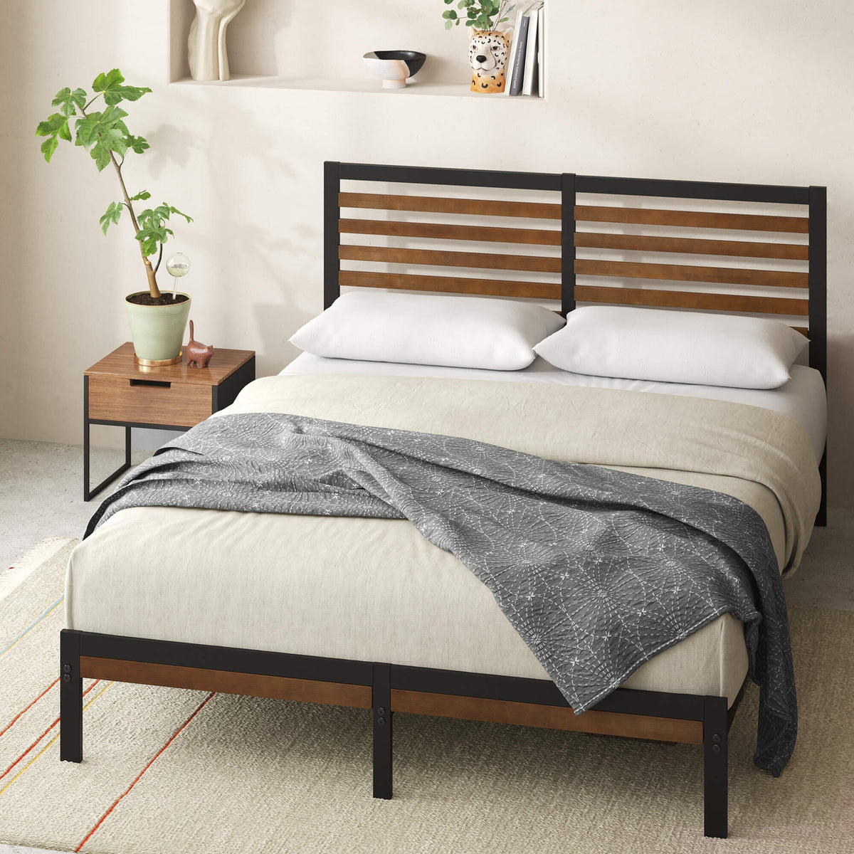 Zinus Kai King Metal and Bamboo Bed Frame - Black Steel, Bamboo Headboard, 250kg Capacity - AU-FBOBH2ZC-35K