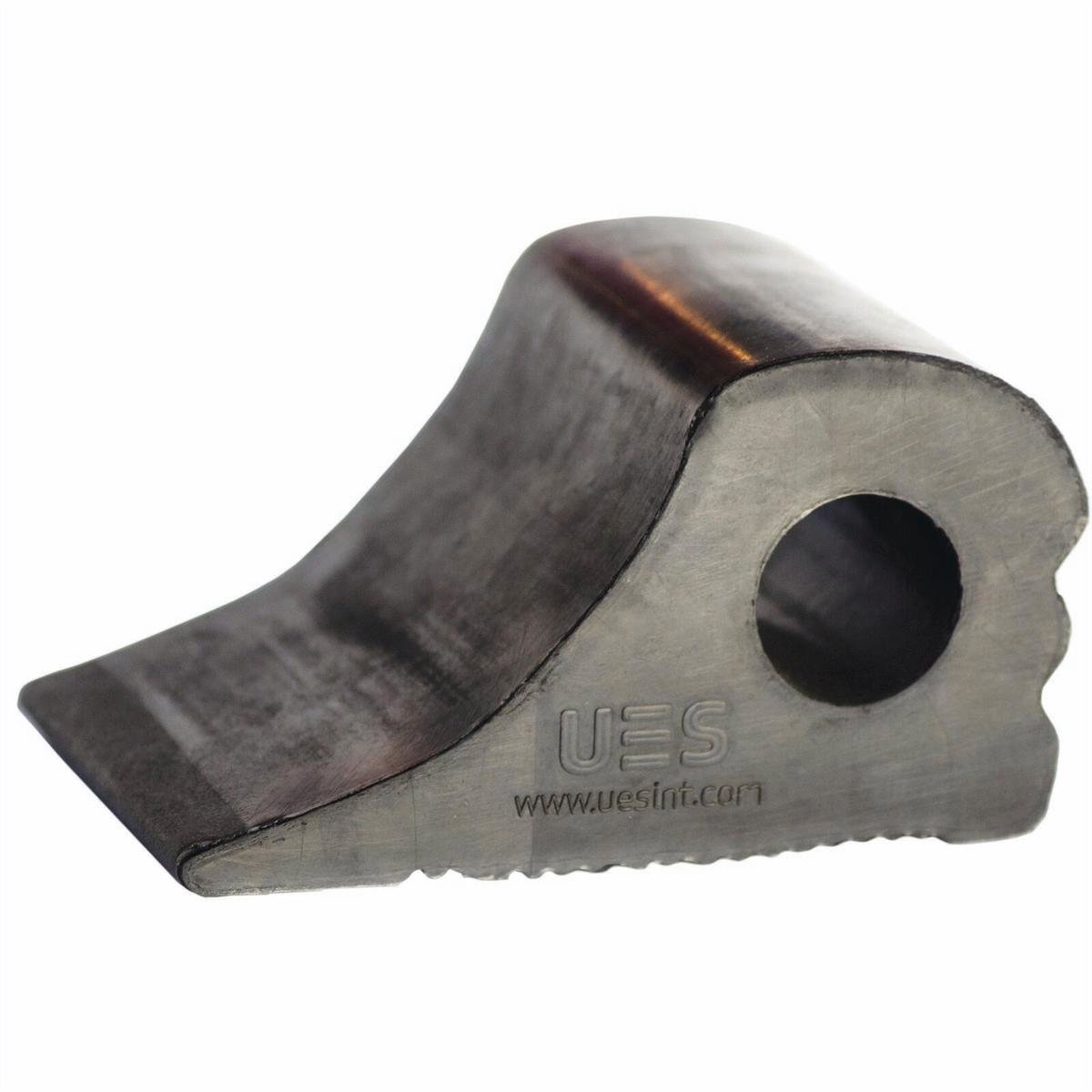 Goliath Rubber Wheel Chock - 140 x 100mm - Durable EPDM - Weather Proof - SuperSaverAU - view 1