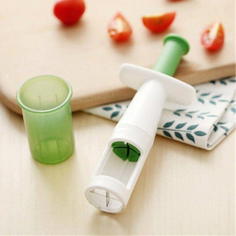 Grape Slicer with Non-Slip Plunger, White and Green, 18 x 6.5 cm - view 5