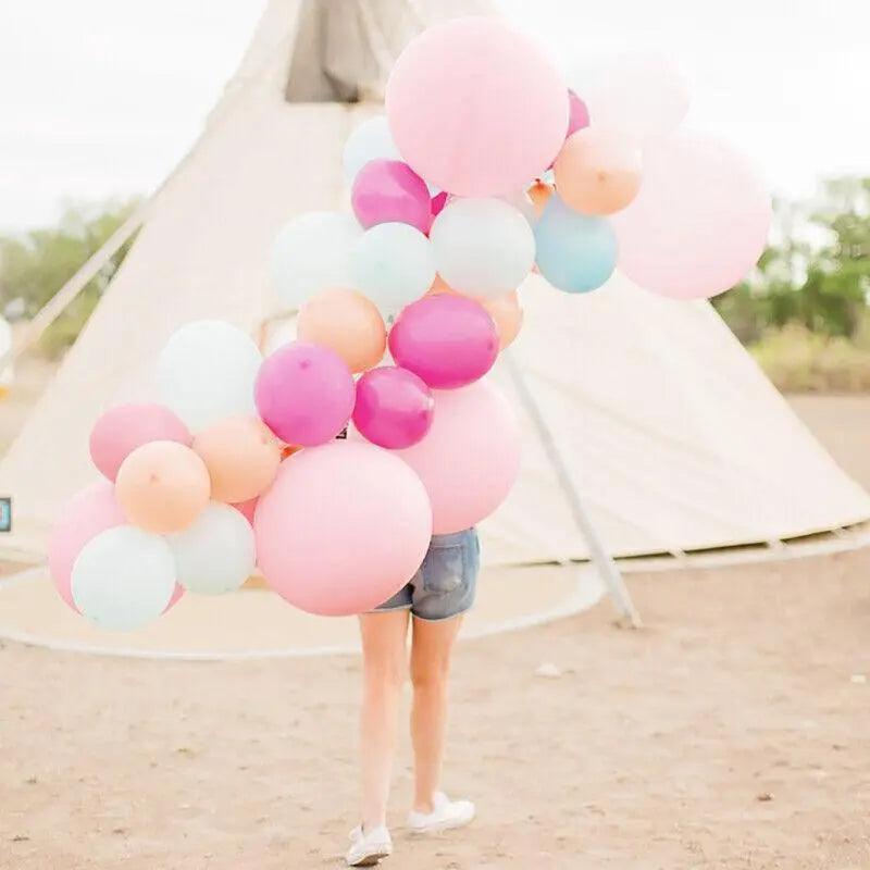 Latex Party Balloons 10 Inch (25 cm) - Light Green, Pack of 10 - view 8