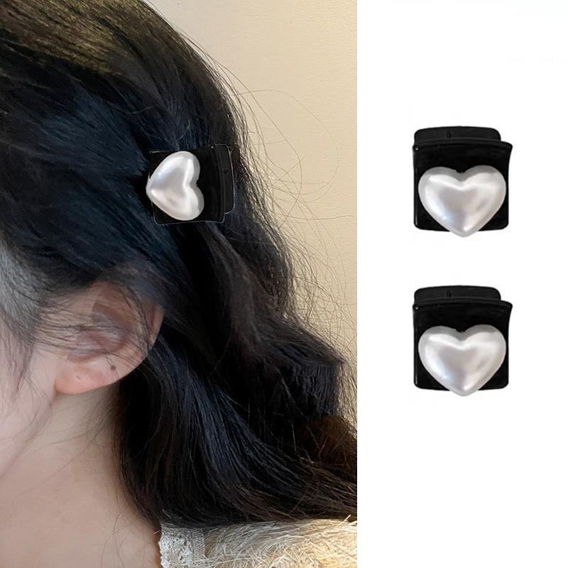 Mini Black Hair Claw with Heart Faux Pearl - Heart Pearl - view 4