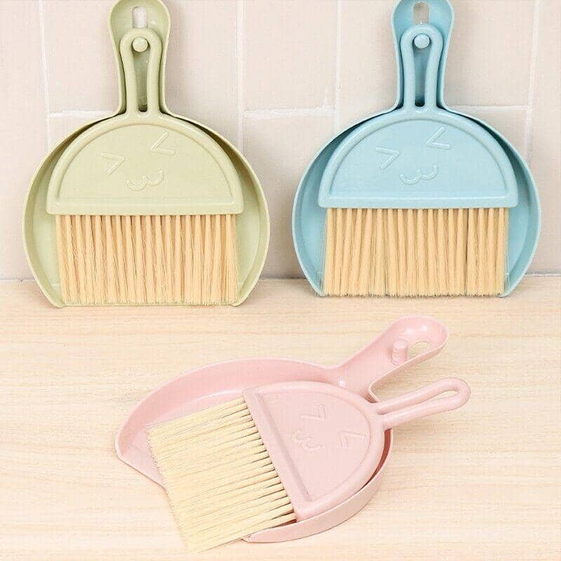 Mini Desktop Brush and Dustpan Set for Keyboards and Tables - Light Blue - view 5
