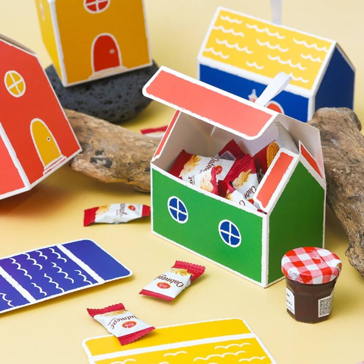 Multicolour Small House Gift Boxes - Pack of 40 Candy Party Favour Treat Boxes - view 5