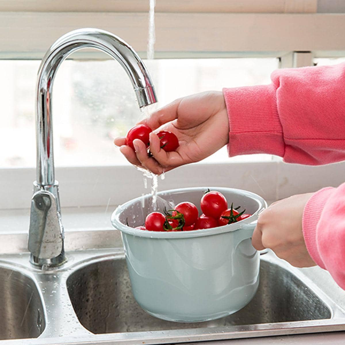 Multifunction Plastic Water Scoop Set for Kitchen and Garden, Pack of 3 - view 5