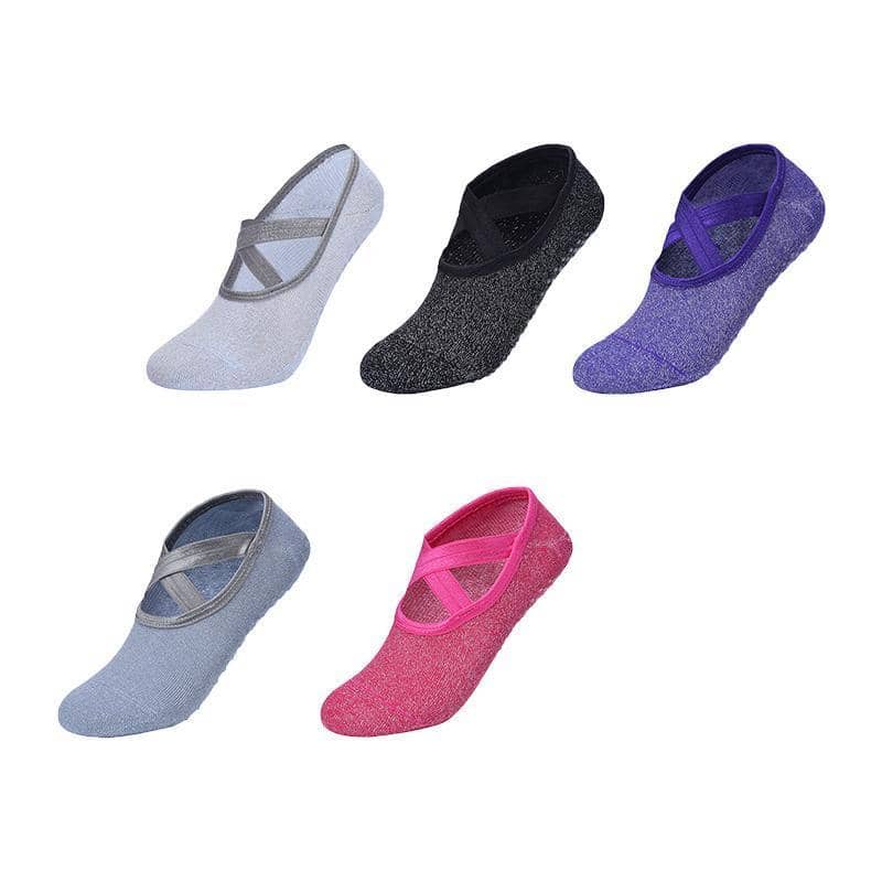 Non Slip Yoga Socks with Grip for Women - Black - view 3