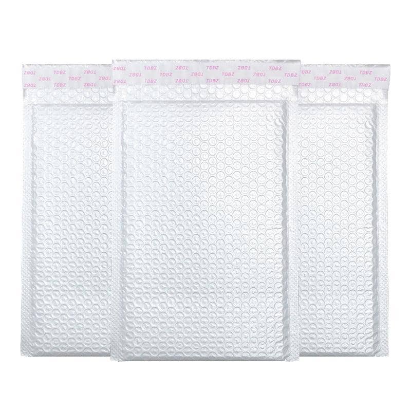Poly Bubble Mailers White Padded Envelopes 18 x 23 cm Plus 4 cm - Pack of 100