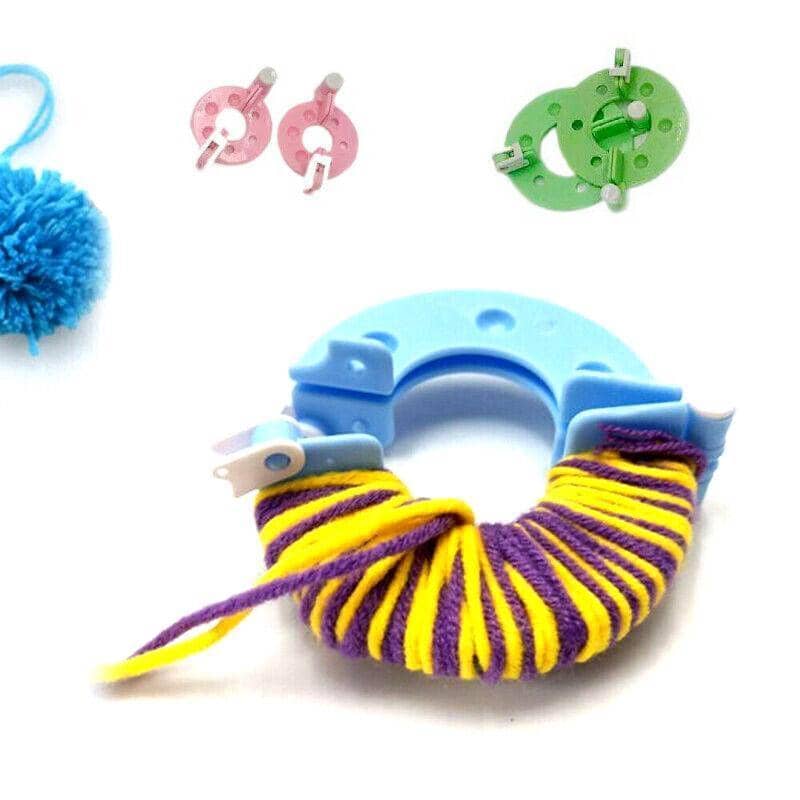 Pom Pom Maker Kit, 8 Pieces, 3.5 cm, 5.5 cm, 7 cm and 9 cm - view 5