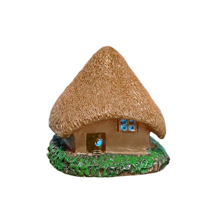 Resin Miniature Brown Thatched Cottage Figurine - 2.6 x 2.6 x 2.5 cm