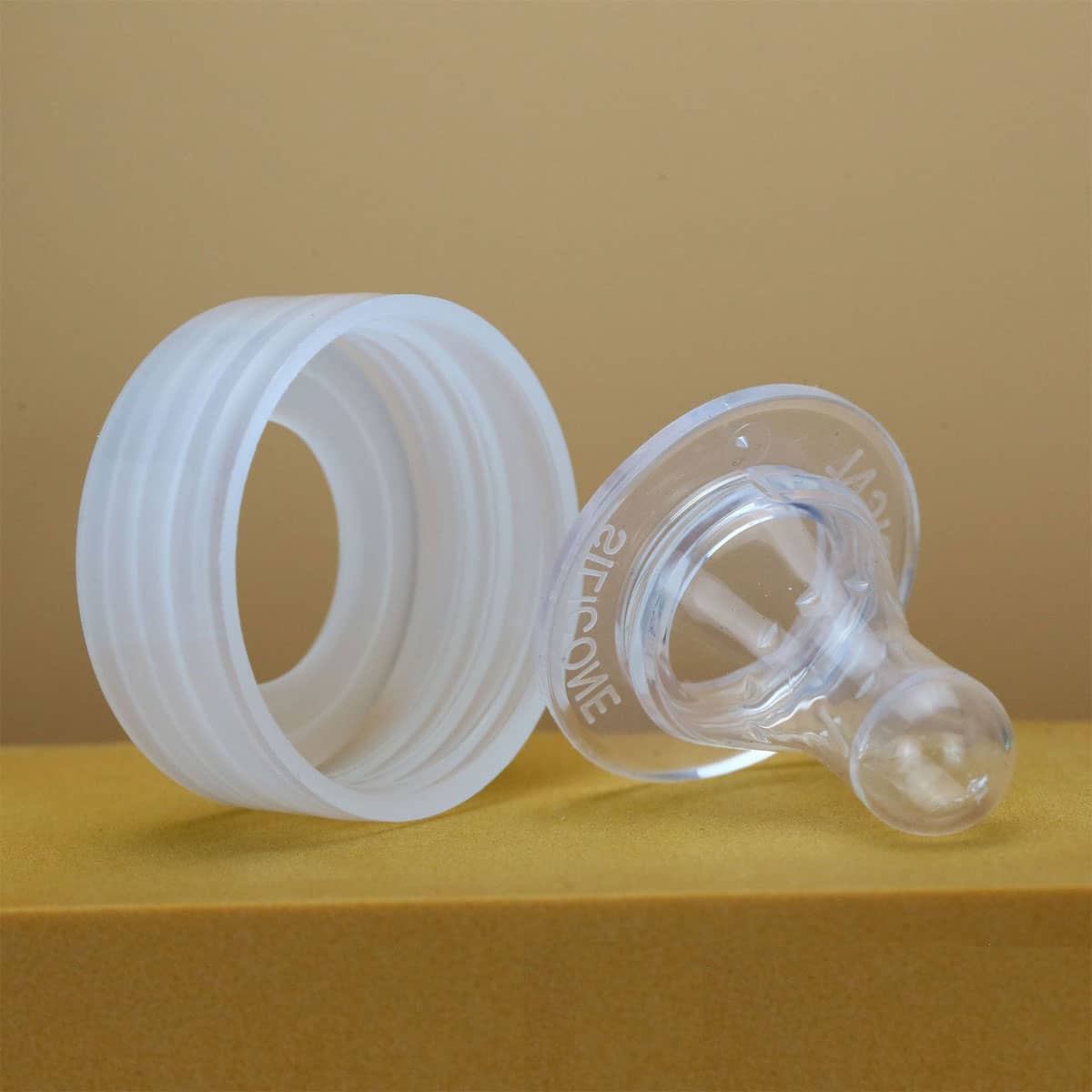 Set of 20 Animal Feeding Bottles 250 ml with Silicone Teats for Lambs and Calves - view 5