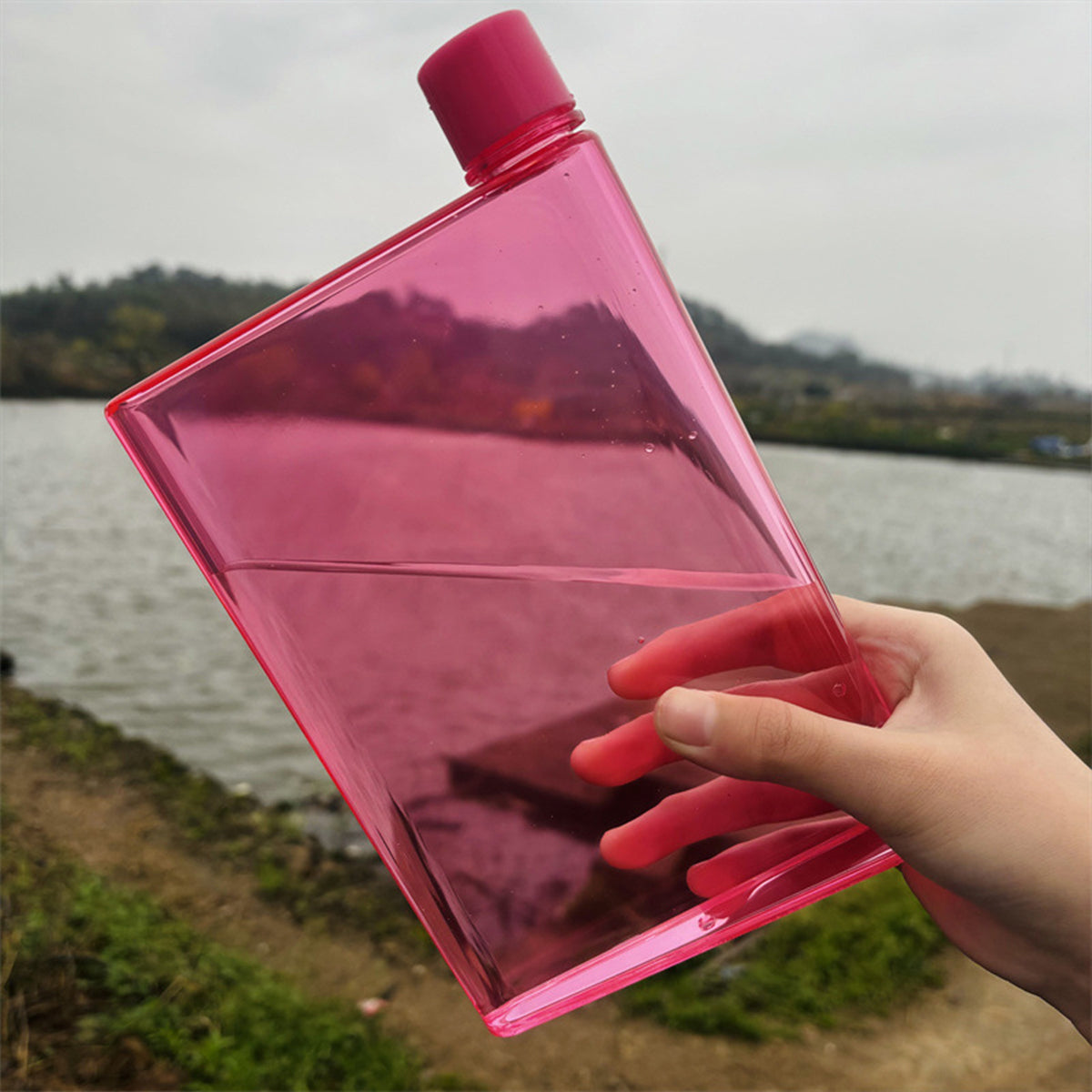 Slim Flat Water Bottle, BPA-Free Plastic Drink Bottle - Transparent 420ml - view 5