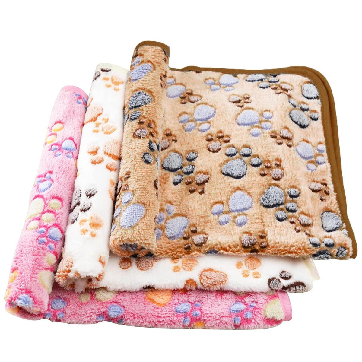 Small Paw Print Fleece Pet Blanket, 60 x 40 cm - White - view 3