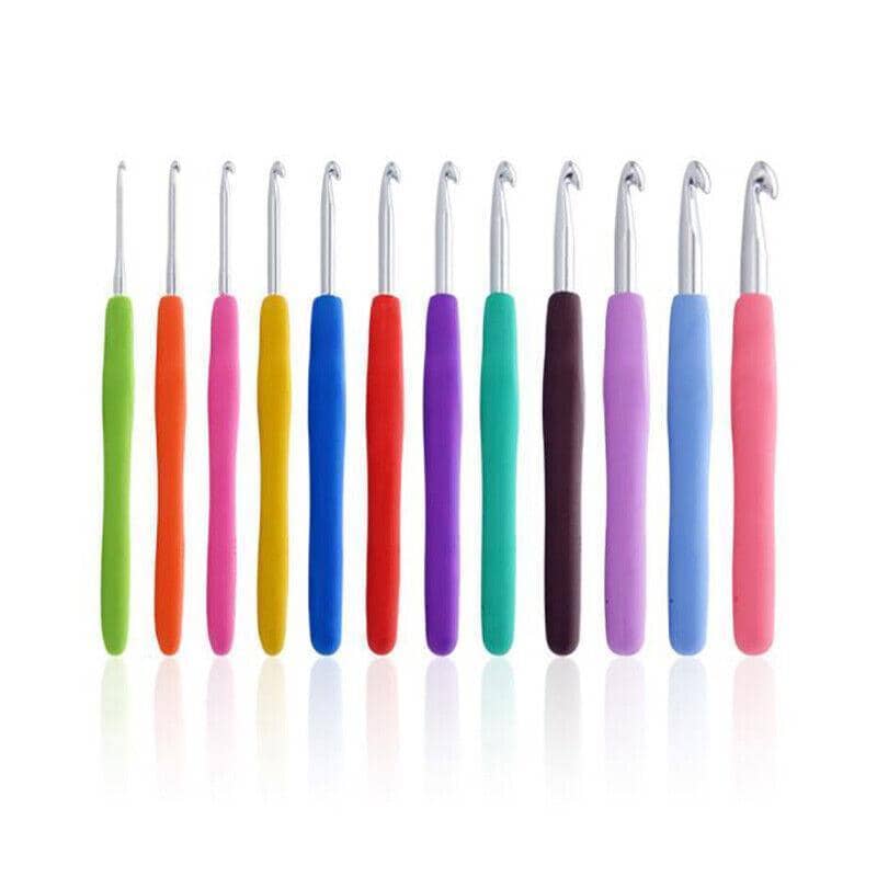 Soft Grip Crochet Hook Set, 12 Piece, Multicolour Aluminium Knitting Needles, 2 mm to 8 mm - view 2
