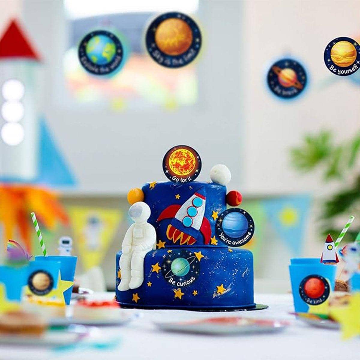 Space Planet Sticker Labels - 2 Rolls of 500 Stickers - view 5