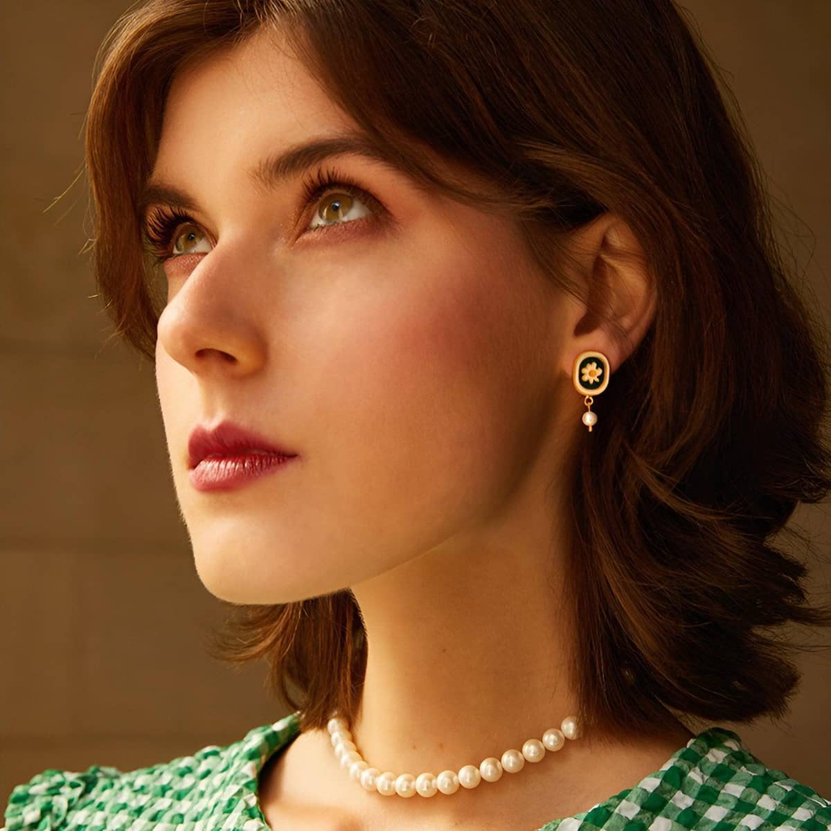 Vintage Chamomile Stud Earrings for Women, Green Enamel and Pearl - view 4