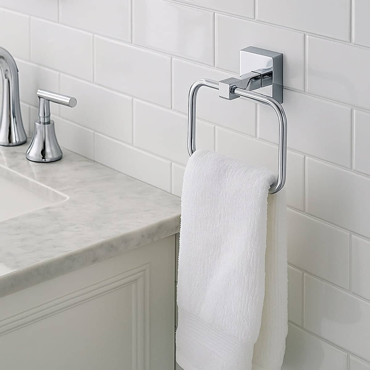 Wall Mounted Bathroom Towel Ring Rack, Polished Silver Metal - view 4